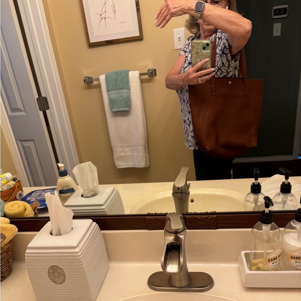 KMM&CO Medium tote - Picture 15 of 16